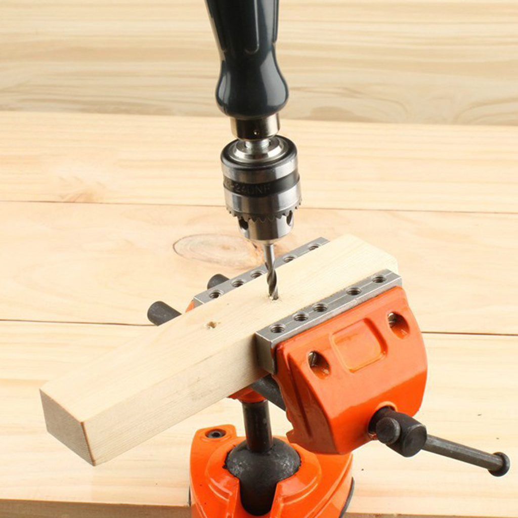 Conjunto de furadeiras manuais - Hand Tools In Workshop avaliação e preço